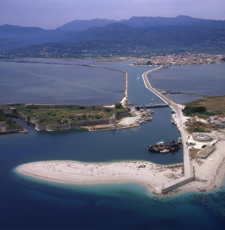 Hotel Boschetto Lefkada City Екстер'єр фото